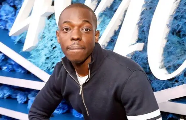 Fans Outraged Over Viral Video Of Bobby Shmurda Dancing Like A Stripper On Stage