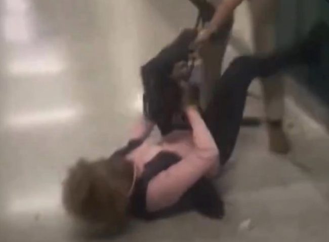 Missouri High School Student Beats Teacher Up For Refusing Her Access To Her Seizure Medication